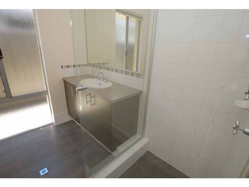 7 Roudnice Lane, Champion Lakes WA 6111