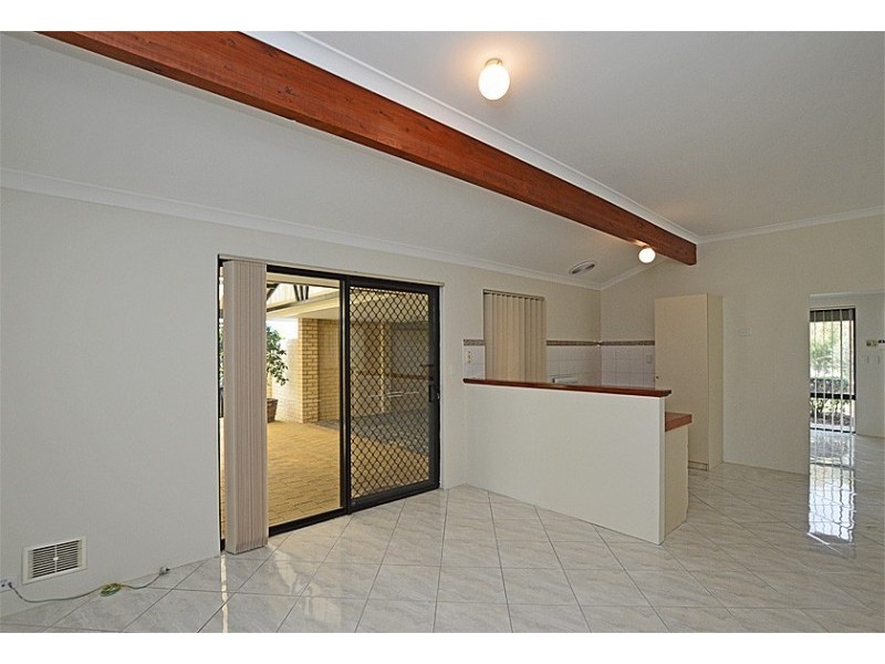 2 Cavenagh Court, Beckenham WA 6107