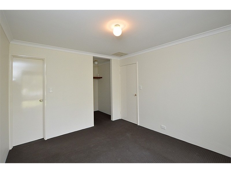 2 Cavenagh Court, Beckenham WA 6107