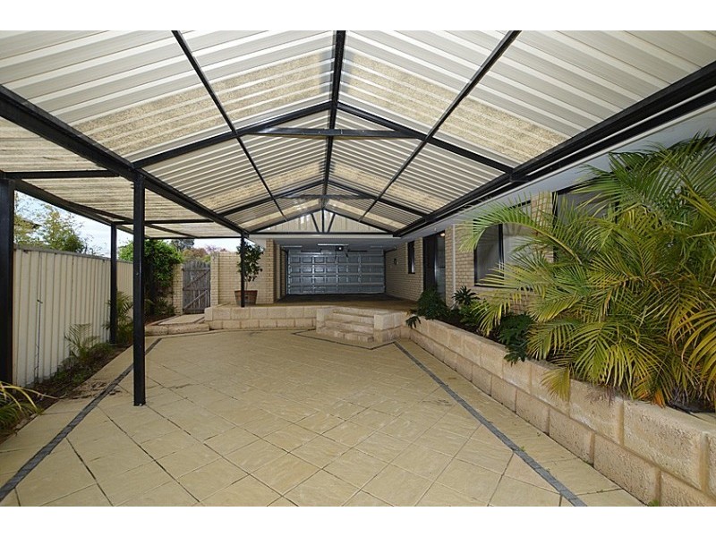 2 Cavenagh Court, Beckenham WA 6107