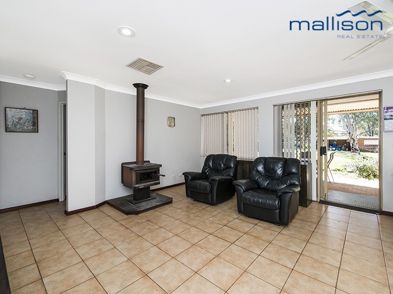 211 Cormorant Court, Southern River WA 6110