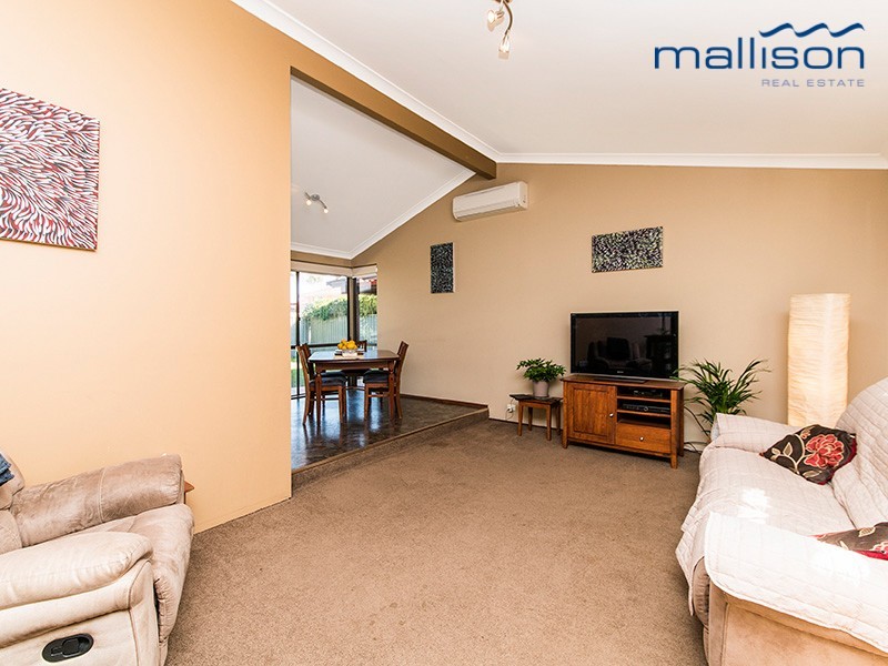 4/16 Miller Place, Booragoon WA 6154