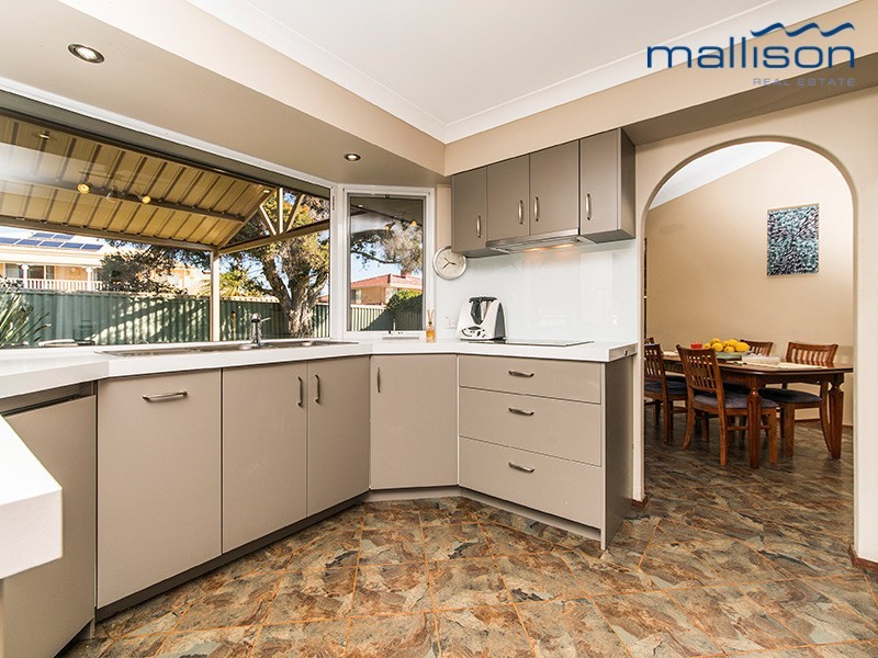 4/16 Miller Place, Booragoon WA 6154