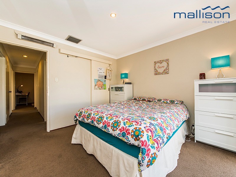 4/16 Miller Place, Booragoon WA 6154