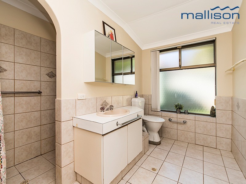 4/16 Miller Place, Booragoon WA 6154