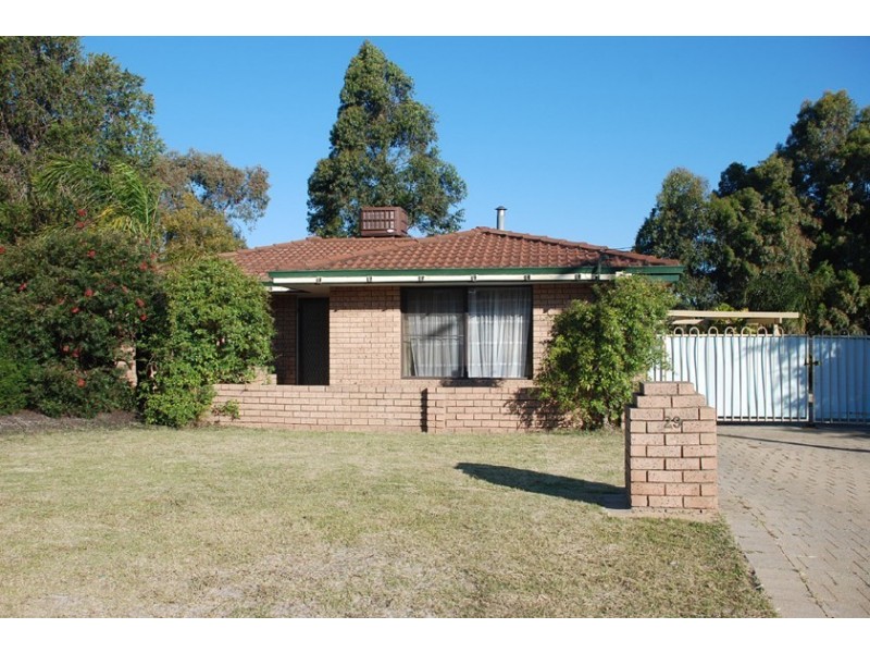 29 Dwyer Crescent, Gosnells WA 6110