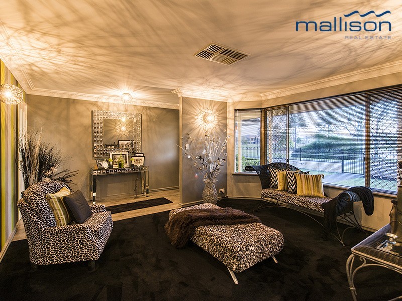 22 Central Park Avenue, Canning Vale WA 6155