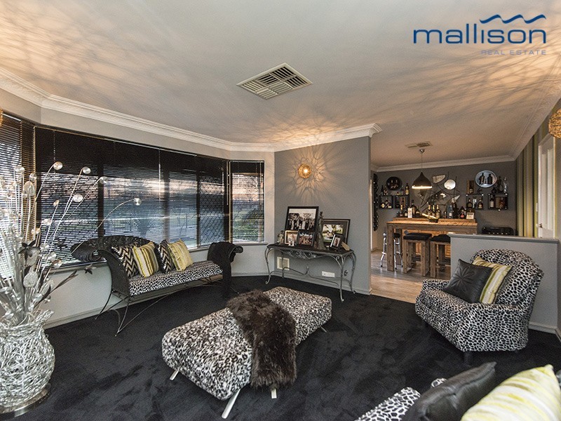 22 Central Park Avenue, Canning Vale WA 6155