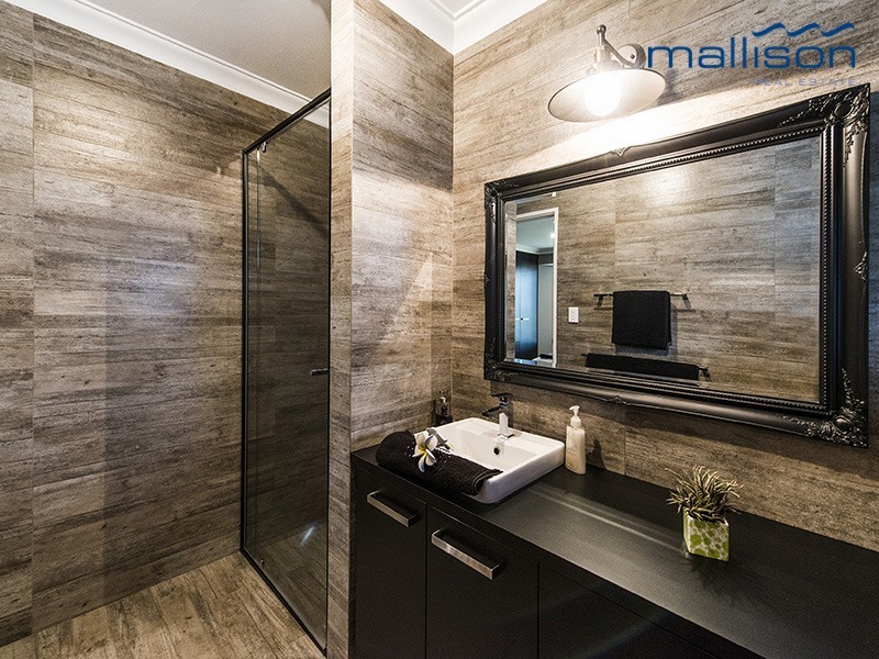 22 Central Park Avenue, Canning Vale WA 6155