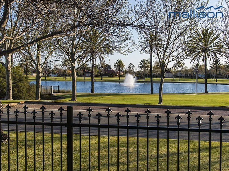 22 Central Park Avenue, Canning Vale WA 6155