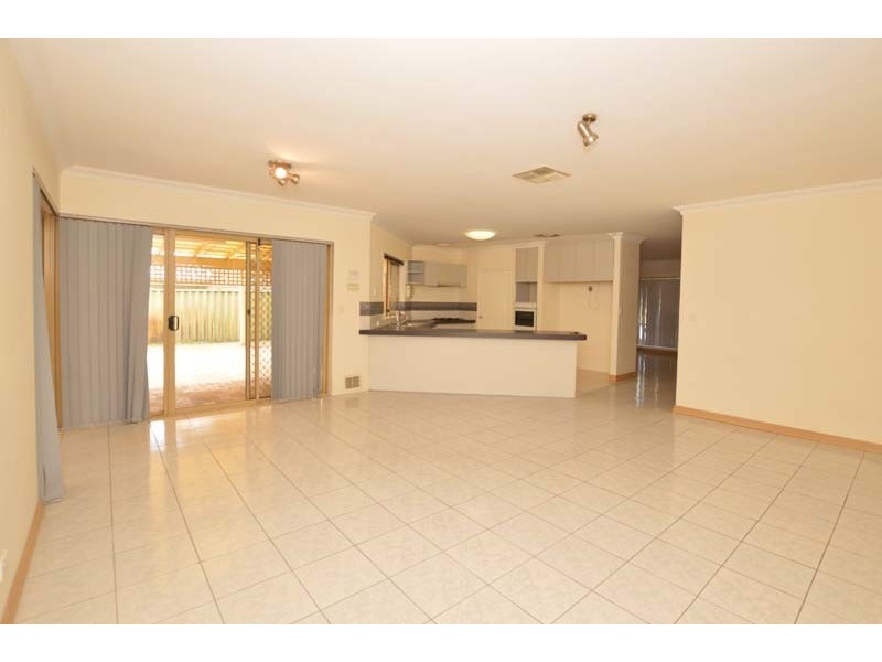 20 Keall Pass, Winthrop WA 6150