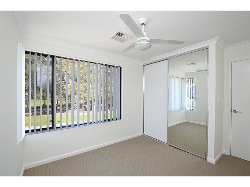 11/22 Rinaldo Crescent, Coolbellup WA 6163