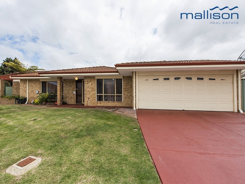 16 Westgate Court, Leeming WA 6149