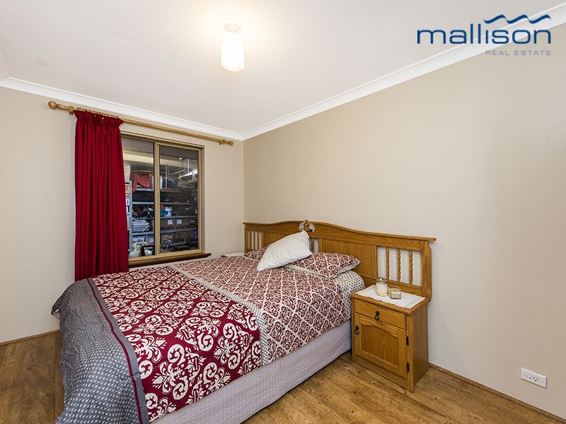 16 Westgate Court, Leeming WA 6149