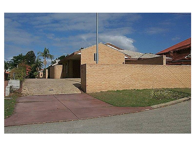 2/21 Mosaic Street East, Shelley WA 6148