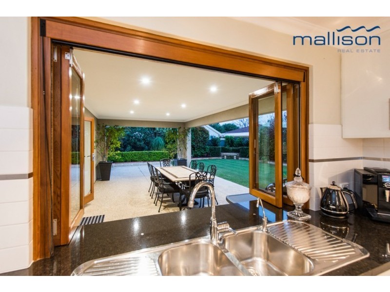 9 Walliabup Way, Bibra Lake WA 6163