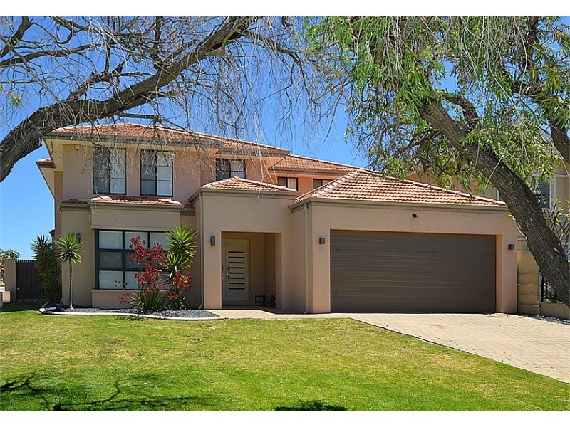 128 Daly Street, Belmont WA 6104