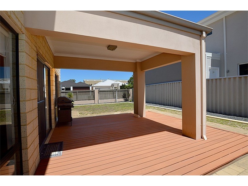 128 Daly Street, Belmont WA 6104