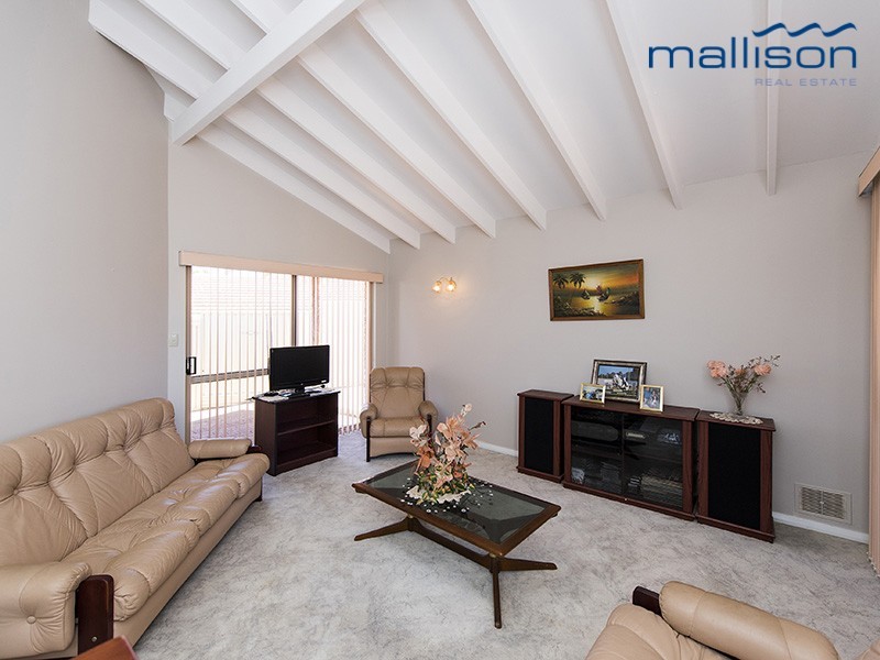 11 Blaize Close, Leeming WA 6149