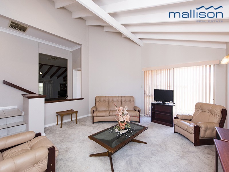 11 Blaize Close, Leeming WA 6149