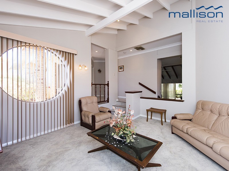 11 Blaize Close, Leeming WA 6149