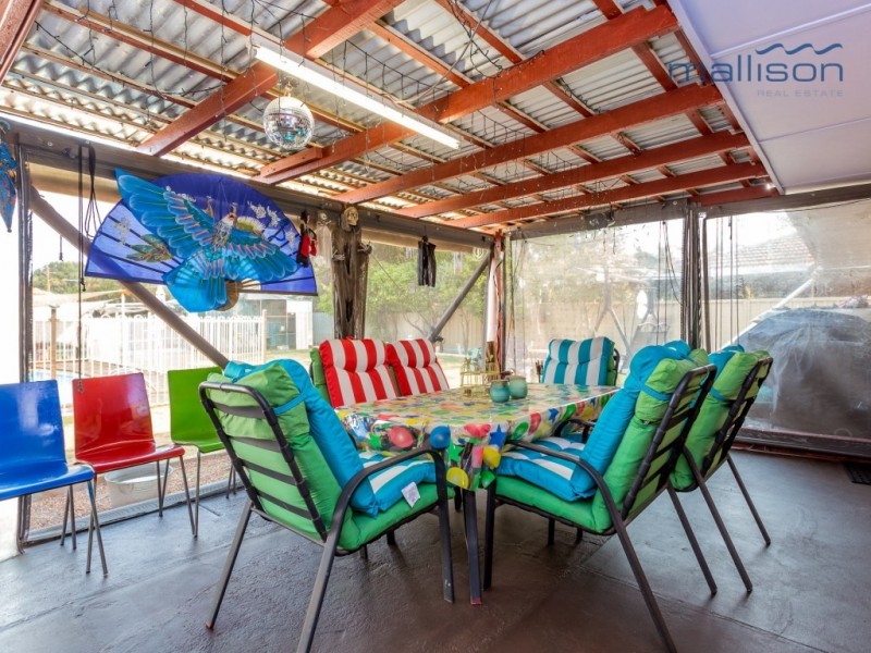 45 Hughenden Drive, Thornlie WA 6108