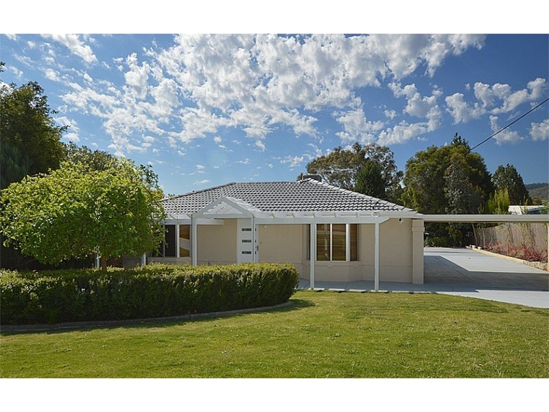 22 Ranford Street, Kelmscott WA 6111