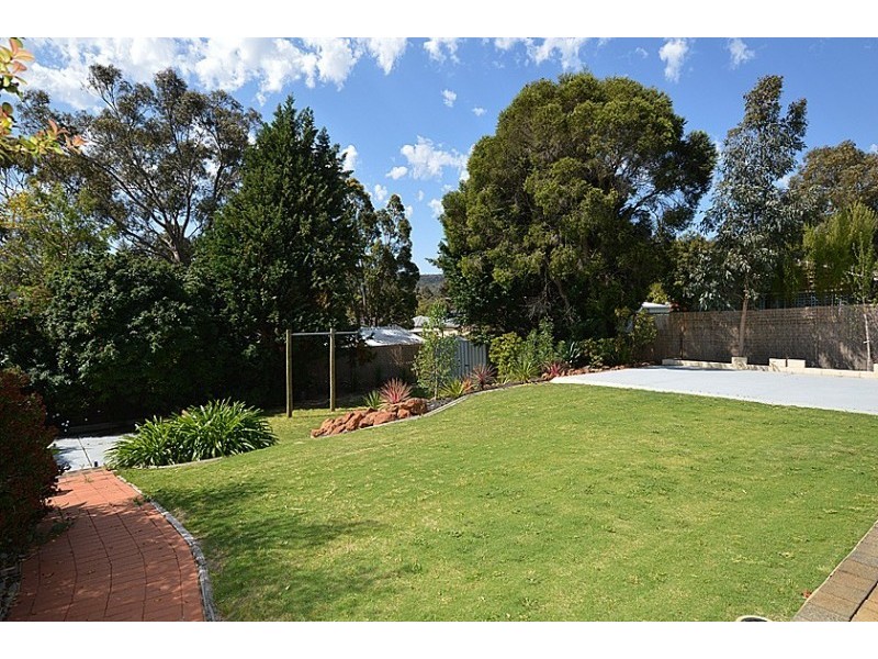 22 Ranford Street, Kelmscott WA 6111