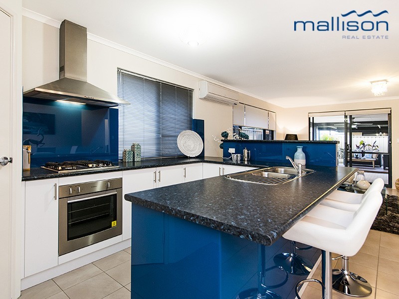 34 Amalfi Way, Canning Vale WA 6155