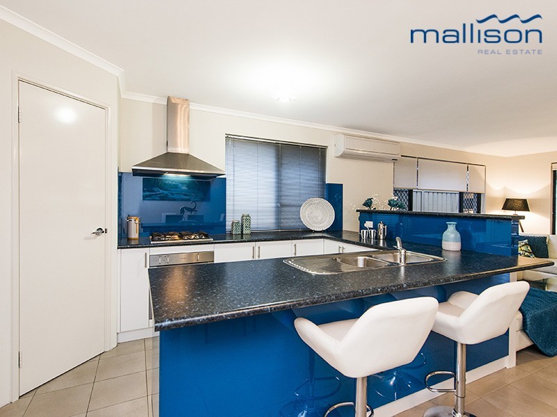 34 Amalfi Way, Canning Vale WA 6155