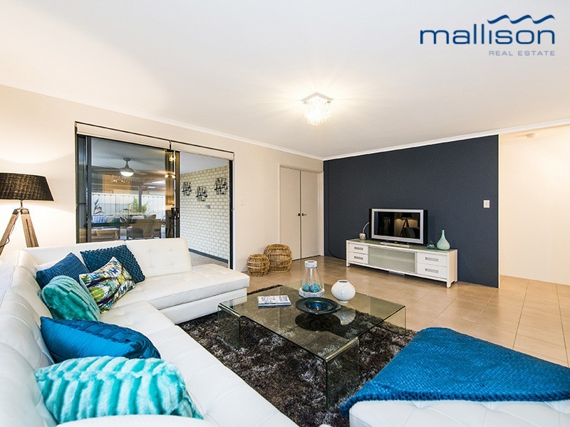 34 Amalfi Way, Canning Vale WA 6155