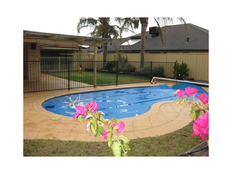 99 Huntingdale Road, Huntingdale WA 6110