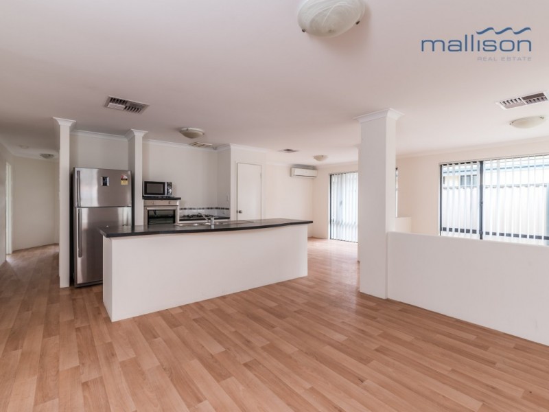 6 Atkinson Way, Canning Vale WA 6155