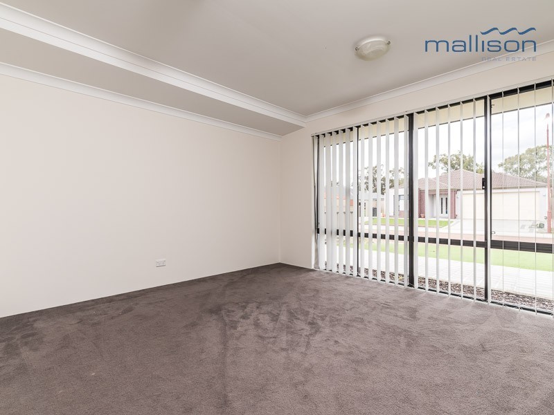 6 Atkinson Way, Canning Vale WA 6155
