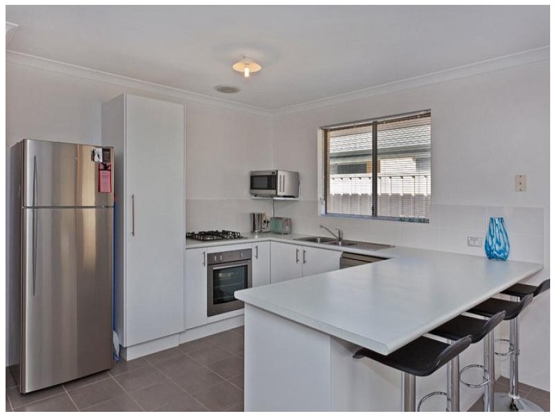 3 Anomala Avenue, Wattle Grove WA 6107