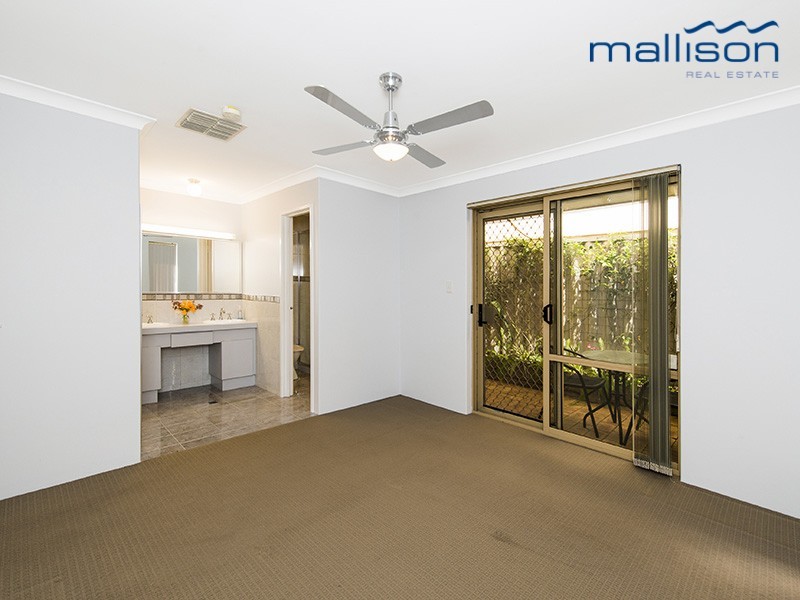 13 Heatherlea Parkway, Leeming WA 6149