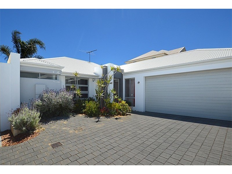 4/307 Rockingham Road, Spearwood WA 6163