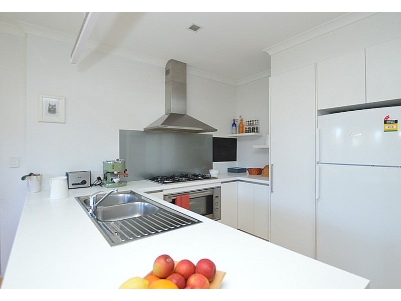 4/307 Rockingham Road, Spearwood WA 6163