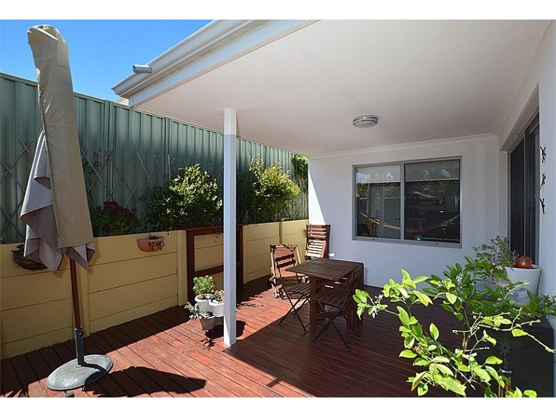 4/307 Rockingham Road, Spearwood WA 6163