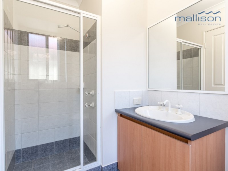 38B Pennlake Drive, Spearwood WA 6163