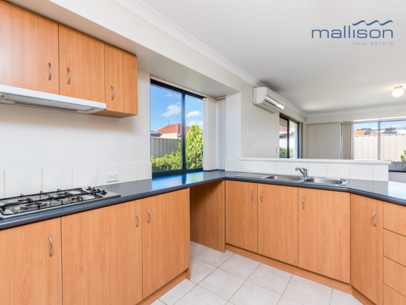 38B Pennlake Drive, Spearwood WA 6163