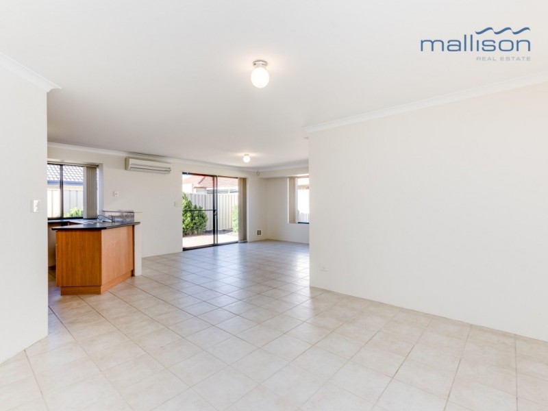 38B Pennlake Drive, Spearwood WA 6163