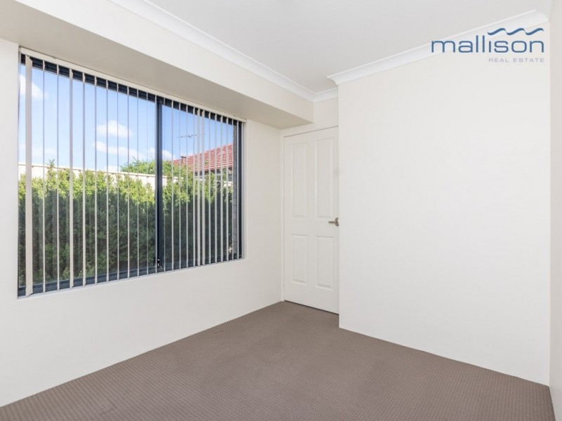 38B Pennlake Drive, Spearwood WA 6163