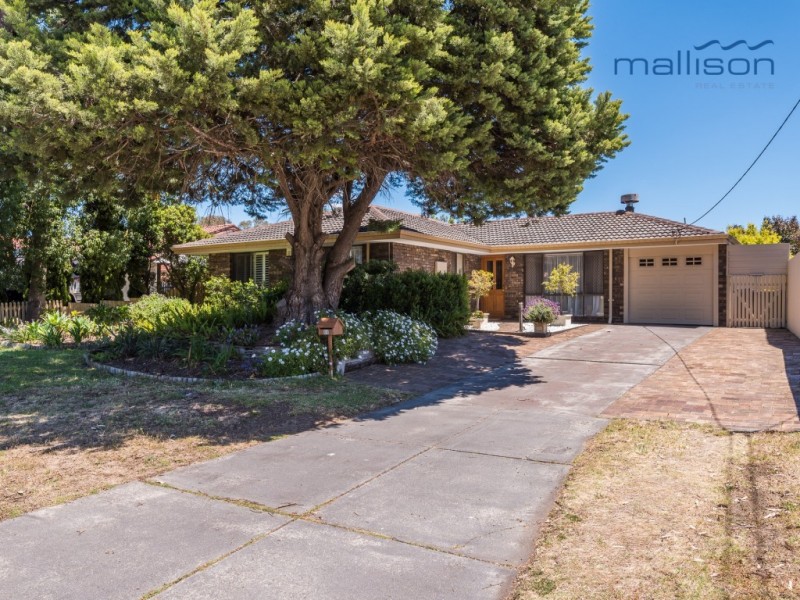 66 Connemara Drive, Thornlie WA 6108