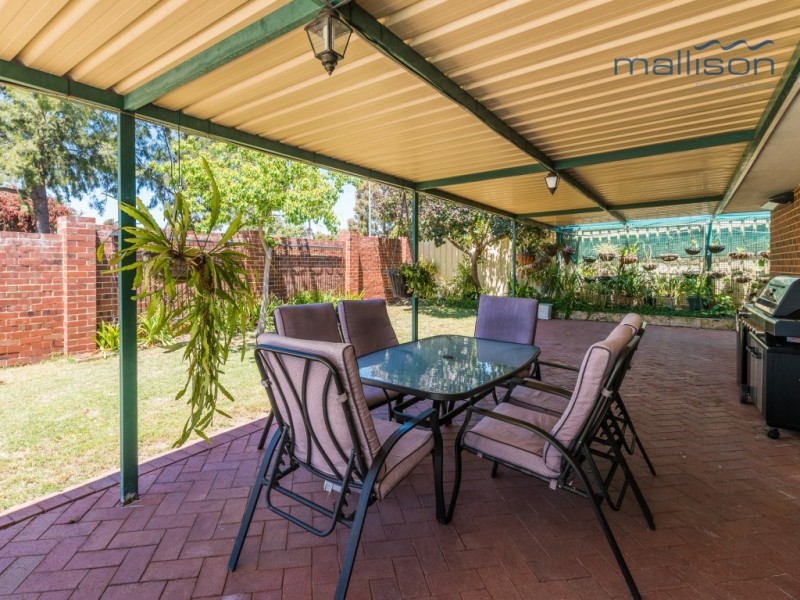 2 Discovery Drive, Thornlie WA 6108
