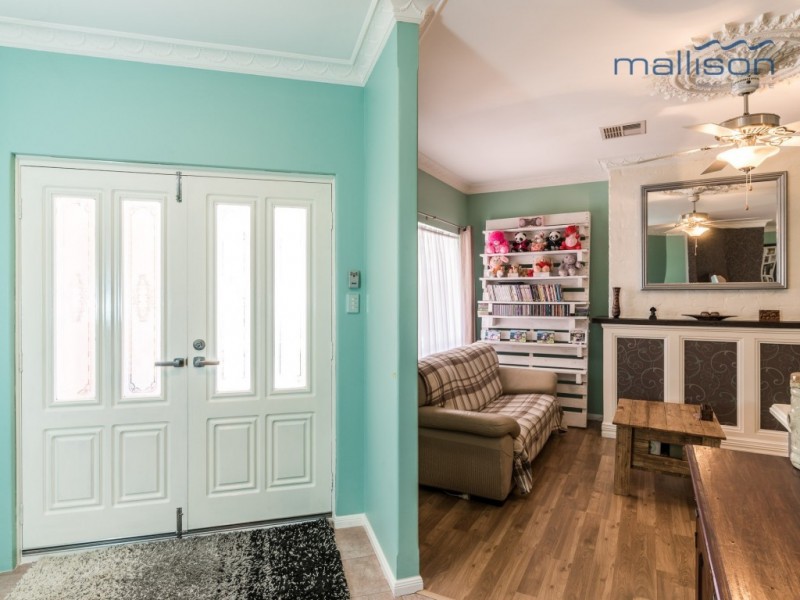 2 Discovery Drive, Thornlie WA 6108