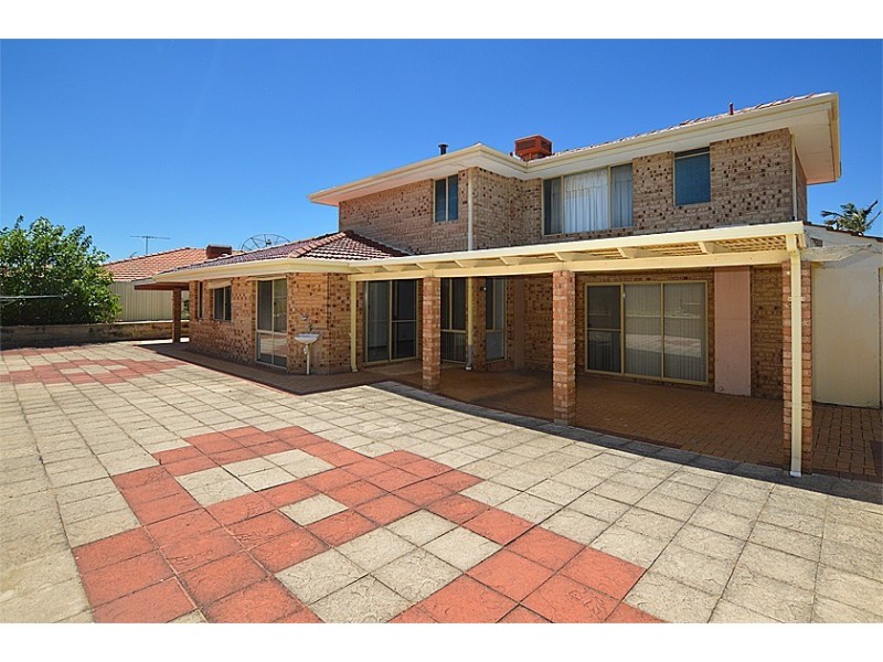 88 Casserly Drive, Leeming WA 6149