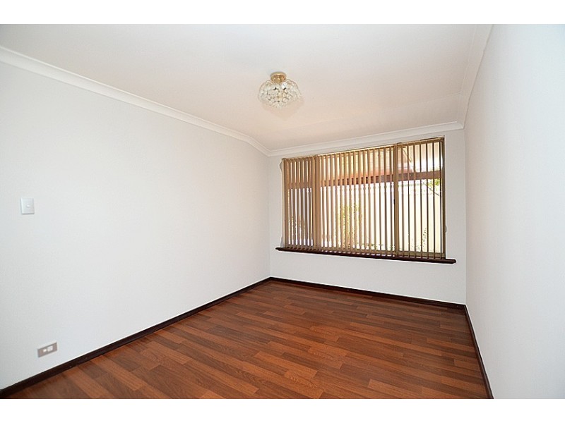 88 Casserly Drive, Leeming WA 6149