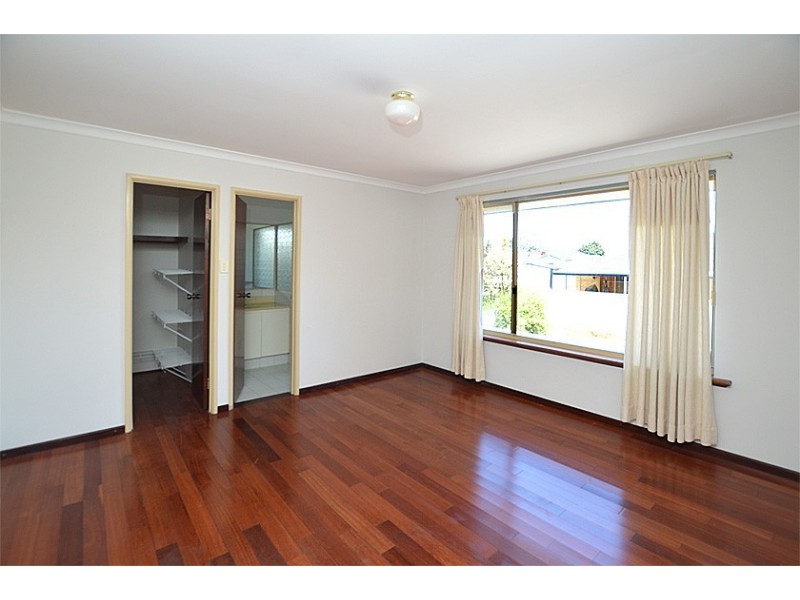 88 Casserly Drive, Leeming WA 6149