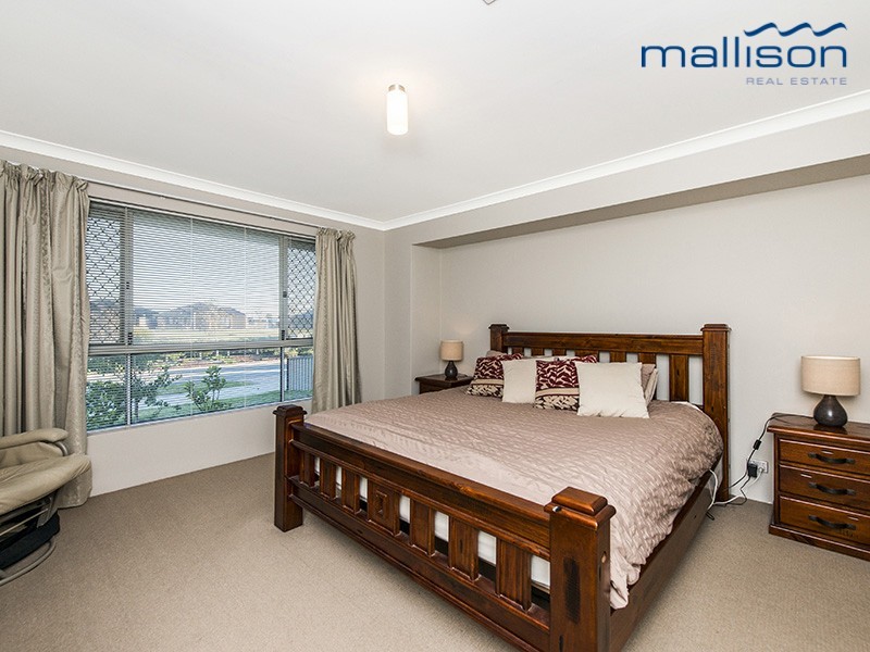 37 Terracina Parkway, Piara Waters WA 6112